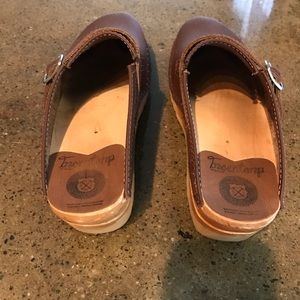 Troentorps Shoes - Troentorps clog sandal size 39. Size 8.5-9US. Troentorps Shoes - Troentorps clog sandal size 39. Size 8.5-9US.